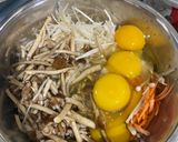 菇菇紅蘿蔔偽烘蛋（滿漢電火鍋）的食譜步驟2照片