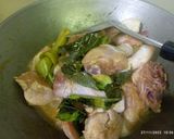 Foto langkah ke 3 dari resep Sayur ayam pedas kuah soto segar bumbu simple.