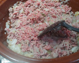Foto del paso 2 de la receta: Patata rellena de Burritos, salsa BBQ, albahaca