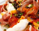 Foto del paso 4 de la receta: "Caprese" Mar y Montaña con tomates, olivada y jamón🔥🔥🔥