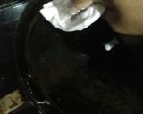 A picture of step 4 of Chhunchi patra pitha.