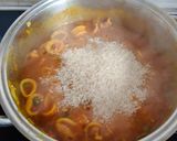 Foto del paso 4 de la receta: Arroz con calamare y gambones