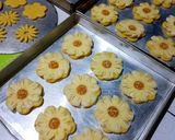 Foto langkah ke 8 dari resep 💐Pineapple Cookies Bouquet💐.