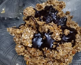 A picture of step 4 of Dates and oats energy bar.