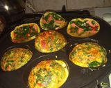 A picture of step 2 of Egg Muffin.