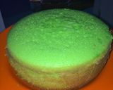 Foto langkah ke 11 dari resep Bolu pandan "Magic Com" super lembuutt, ga seret ditenggorokan.