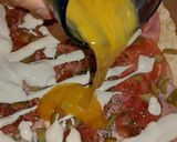 Foto del paso 3 de la receta: Tarta de Lomito Tomate Muzza Huevo y Crema de Leche