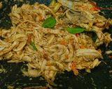 Foto langkah ke 6 dari resep Ayam Suwir Pedas.