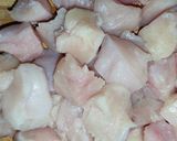 A picture of step 1 of Crispy Chicken Pakora.
