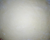 A picture of step 7 of Strawberry and peanut butter rolls.