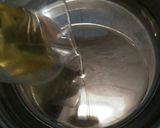 Foto langkah ke 2 dari resep Garlic Oil.
