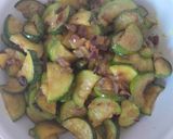 Foto del passaggio 1 della ricetta Farfalle alle zucchine & pangrattato..🥰🥰