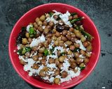A picture of step 3 of Black Chana Sundal.