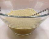Foto del paso 4 de la receta: Vinagreta de alcaparras y miel con almendras