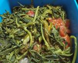 Foto langkah ke 5 dari resep Ikan Asin Pedo kukus cabe Ijo.