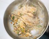Hình bước làm 3 của món Bún nưa trộn rau đậu phộng