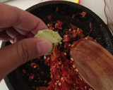 Foto langkah ke 3 dari resep 🎀Sambel Mentah Jeruk Nipis.