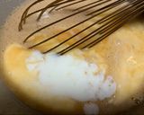 Foto del paso 3 de la receta El bizcocho de yogur como el de mi madre