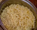 Foto langkah ke 2 dari resep Mie Nyemek Crab Stick.