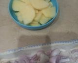 A picture of step 6 of Bitter grud with potato.