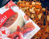 Pas rețetă Salată de morcovi cu țelină, piept de pui și quinoa 🥗 3 fotografie