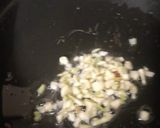 A picture of step 3 of Garlicky wheat momos.