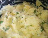 A picture of step 5 of Creamy mashed potatoes.