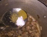 A picture of step 2 of Beef corn soup.