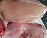 A picture of step 3 of Chicken greavy.