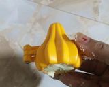 A picture of step 4 of Cashew Mawa Modak.