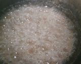 A picture of step 2 of Kesariya sooji halwa.