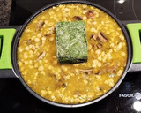 Foto del paso 5 de la receta: Garbanzos con soja texturizada, champiñones y espinacas