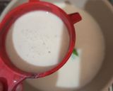 Foto langkah ke 3 dari resep Bubur Sumsum Susu Merah Putih.