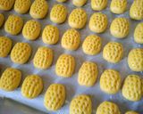 Foto langkah ke 5 dari resep Nastar Renyah bentuk nanas?duren?landak? 😂.