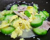絲瓜肉片蓋飯的食譜步驟5照片