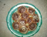 A picture of step 8 of Cinnamon roll.