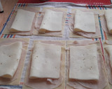 Foto del paso 4 de la receta: Canelones fríos de pavo y queso con salsa de yogur y mostaza