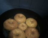 Foto langkah ke 4 dari resep Donat labu kuning.