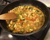 Une image de l'étape 9 de Veau aux olives,tomates et courgette.