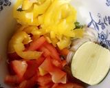 Tangy capsicum salad রেসিপির ধাপ 2 ছবি
