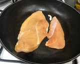 Foto del paso 4 de la receta: Judía verde con patata y chuletas de aguja y pechuga de pollo