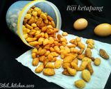 Foto langkah ke 6 dari resep Biji ketapang renyah.