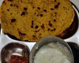 A picture of step 4 of Mix flour paratha.