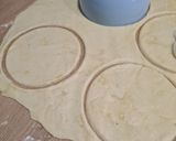 Une image de l'étape 5 de Chaussons au fromage et béchamel.