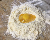 Foto del paso 3 de la receta: Pastafrola y pepas. Harina integral y 0000