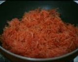 A picture of step 1 of Gajar Ka Halwa.