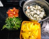 Hình bước làm 1 của món Canh ngao nấu chua