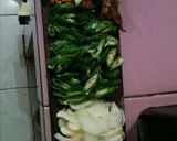 Foto langkah ke 3 dari resep Tumis brokoli udang saus tiram.