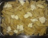 Foto del paso 3 de la receta: Fideos gratinados con algunos ingredientes salió esto