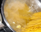Foto del paso 4 de la receta: Tallarines a la puttanesca
